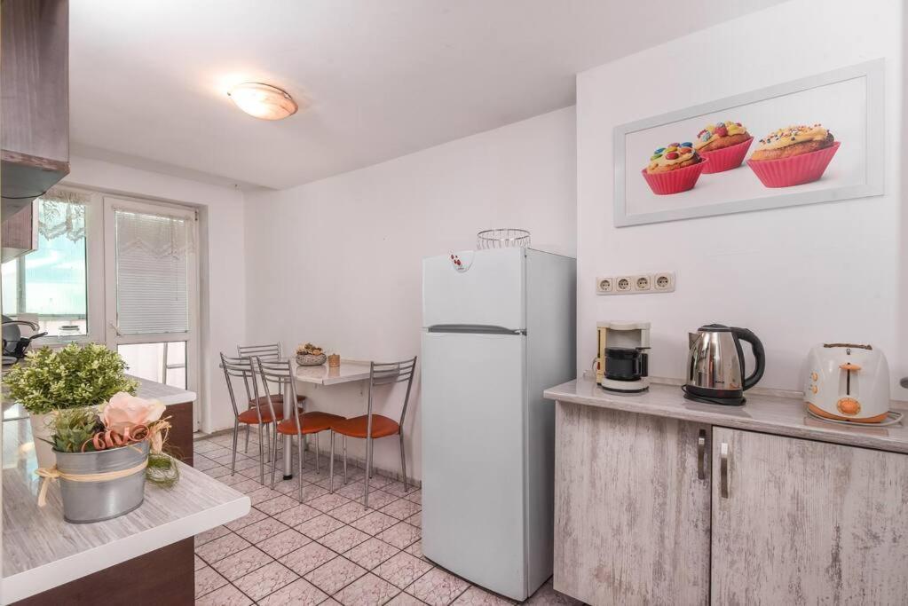 Spacious And Cozy 3 Bedroom Apartment In Downtown Sofia Sófia Exterior foto